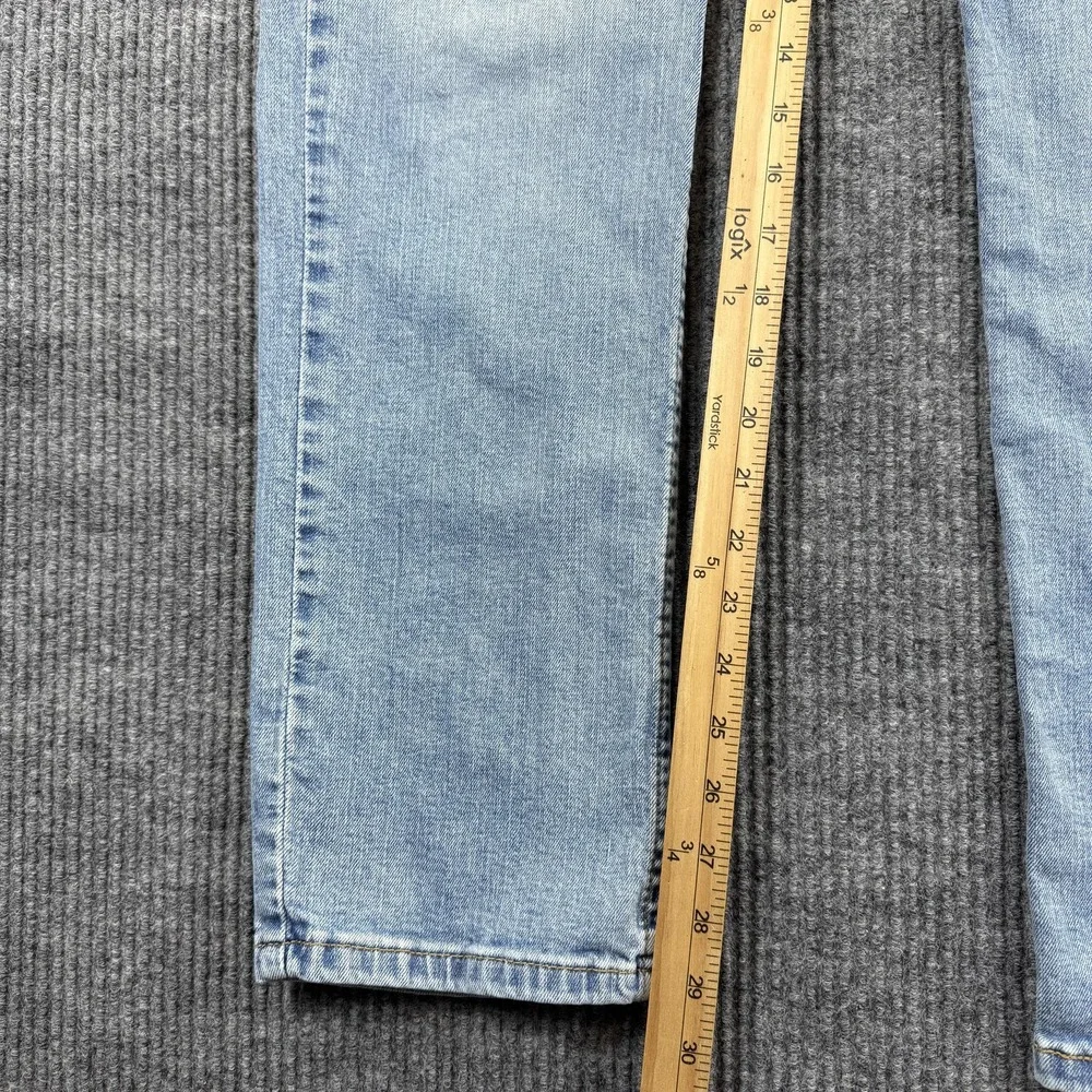 Levis 511Jeans Mens 28x29 Light Wash Blue Straight Leg Denim Water Less Mid Rise